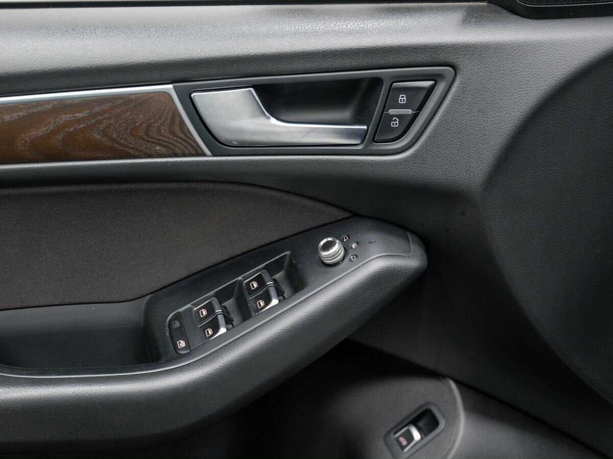 Б/У Ауди К5 2015 года. Фото: #14