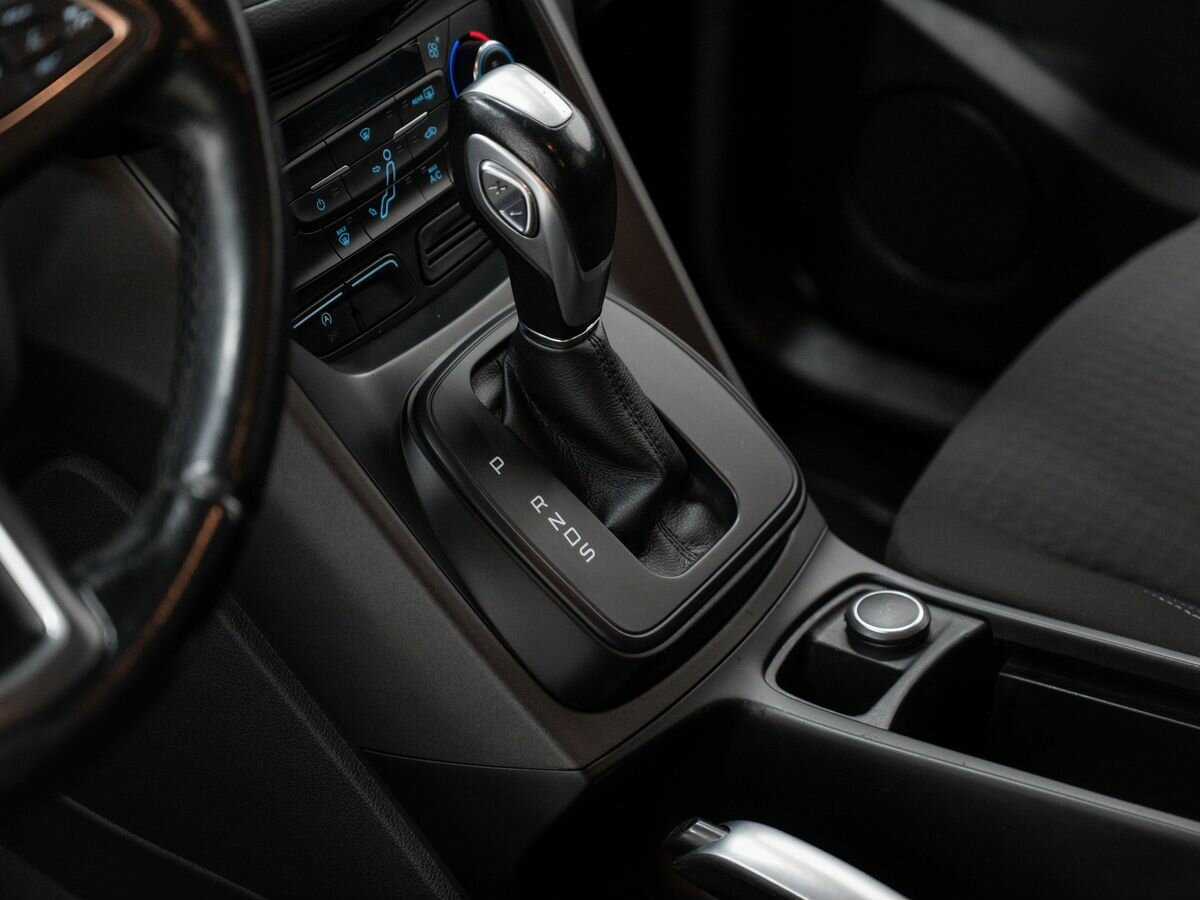 Б/У Форд Ц-Макс 2017 года. Фото: #16