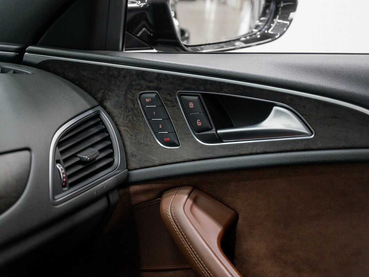 Б/У Ауди А6 2016 года. Фото: #24