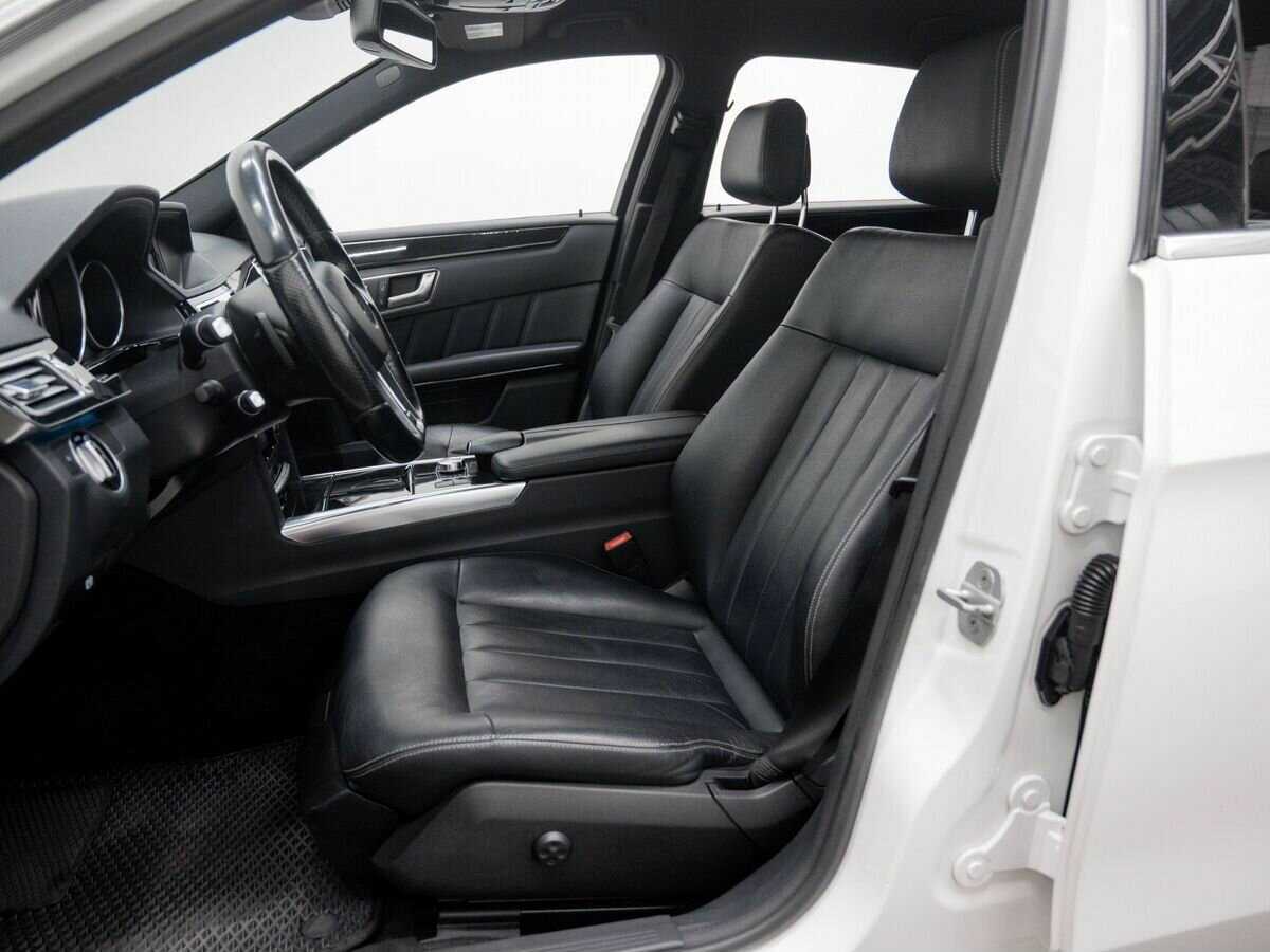 Б/У Мерседес-Бенц Е-Класс 2013 года. Фото: #13