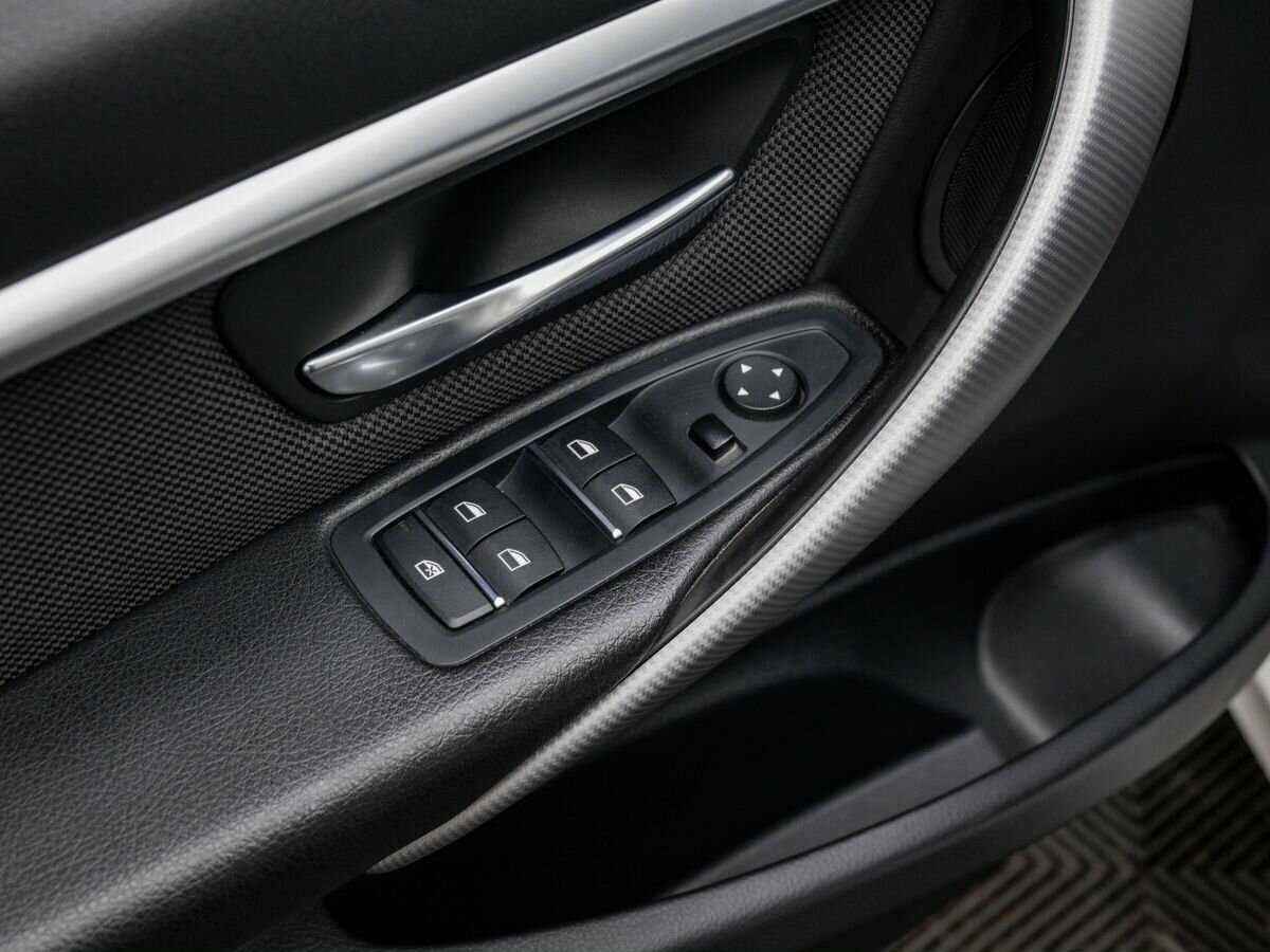 Б/У БМВ 3 серии 2017 года. Фото: #14