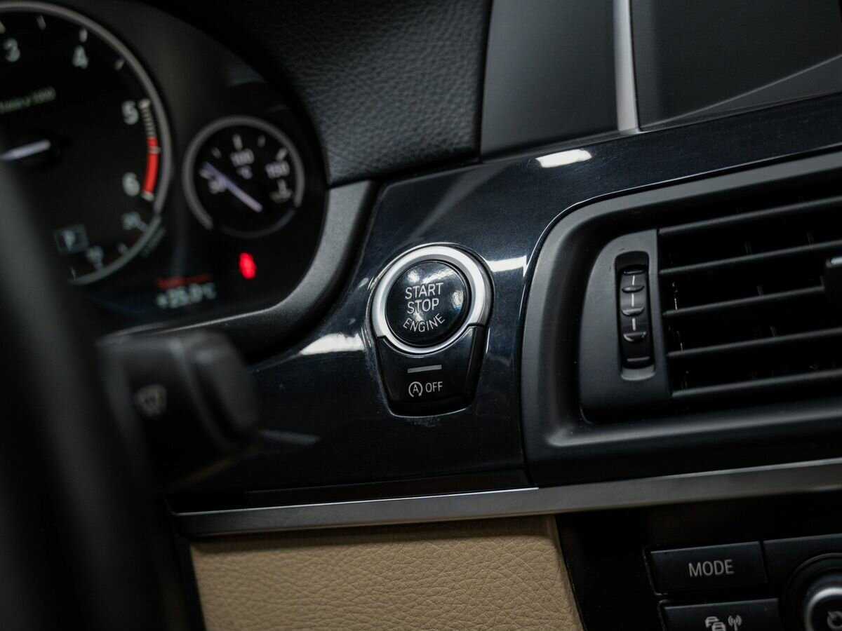 Б/У БМВ 5 серии 2014 года. Фото: #20