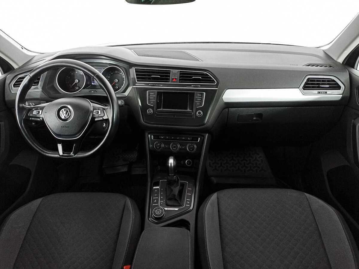 Б/У Фольксваген Тигуан 2017 года. Фото: #11