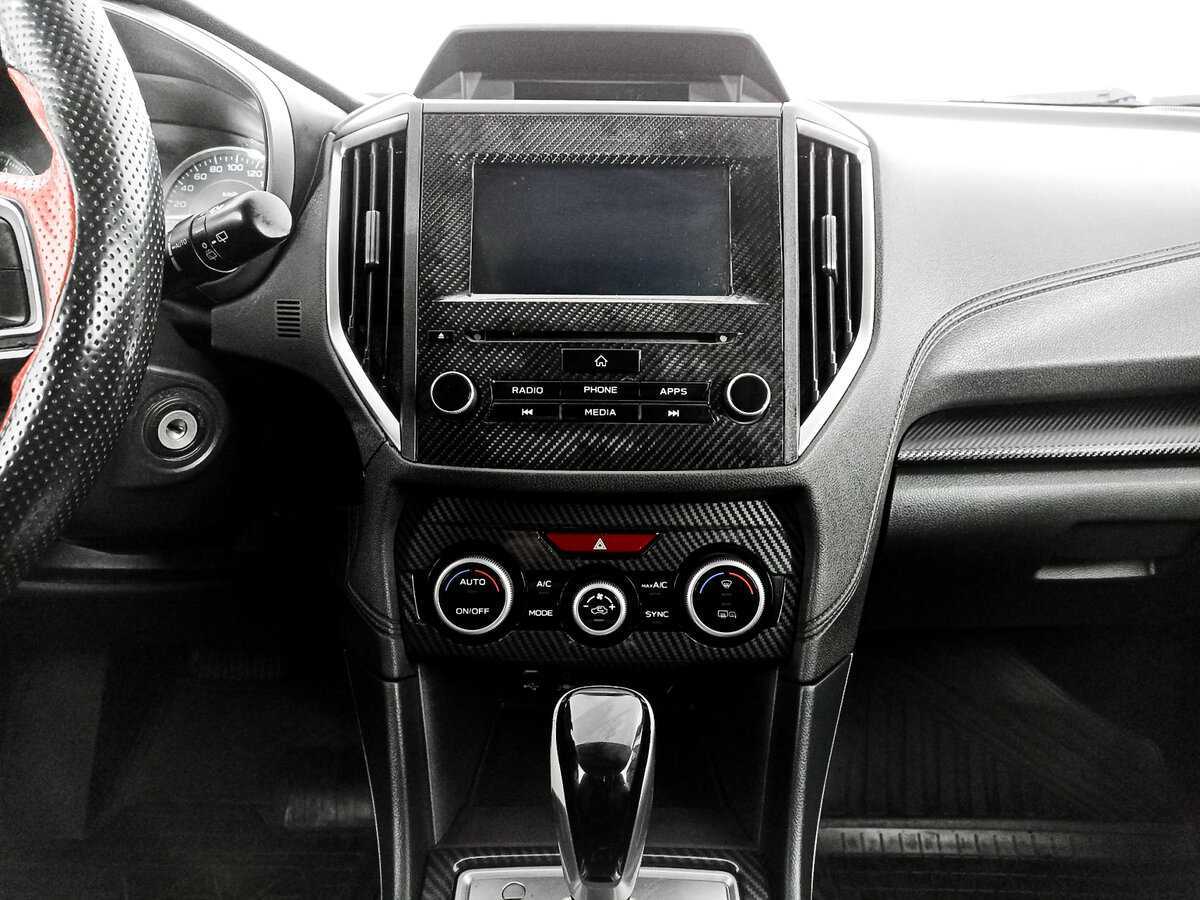 Б/У Субару ИксВи 2018 года. Фото: #12