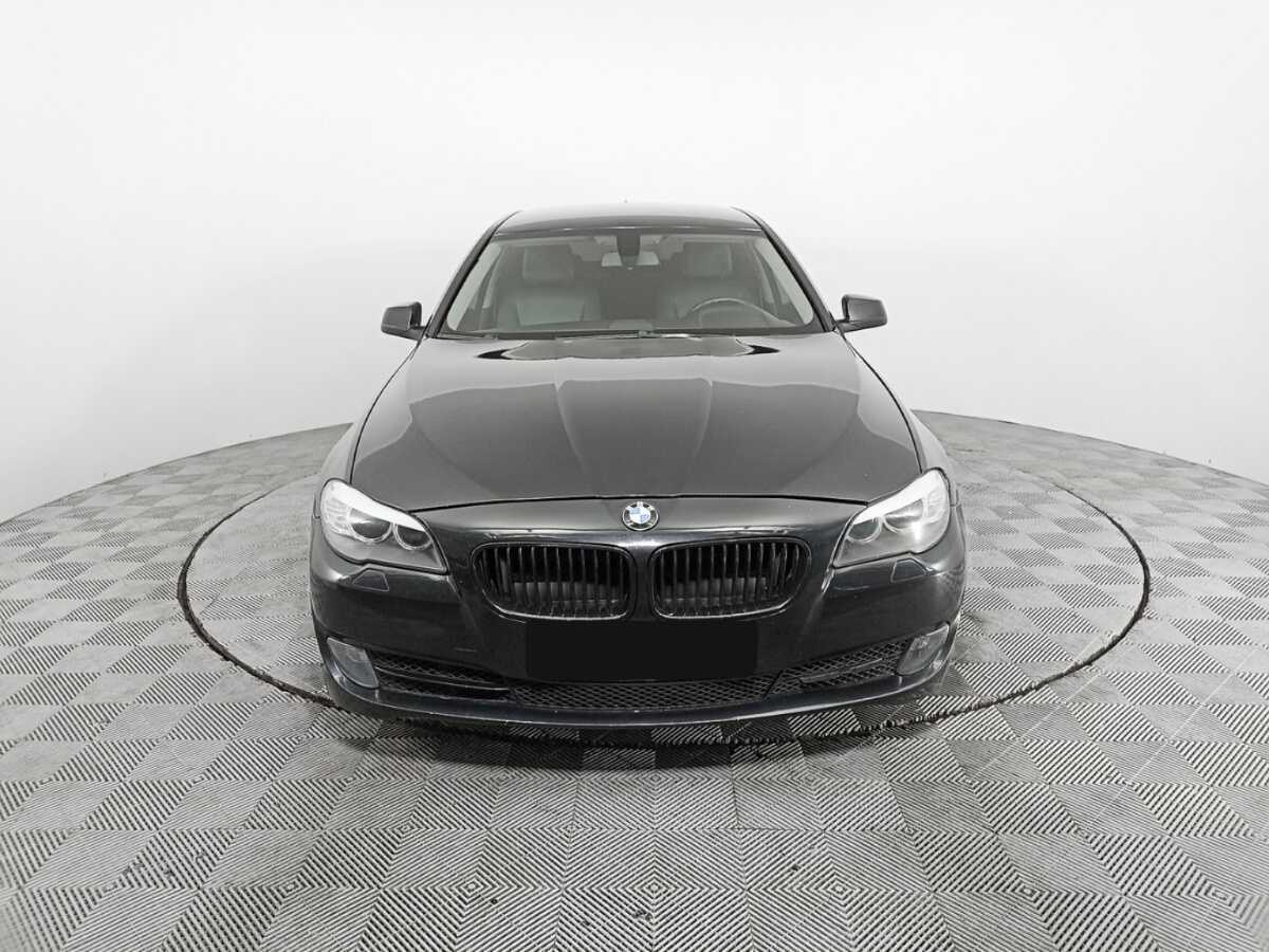 Б/У БМВ 5 серии 2013 года. Фото: #1