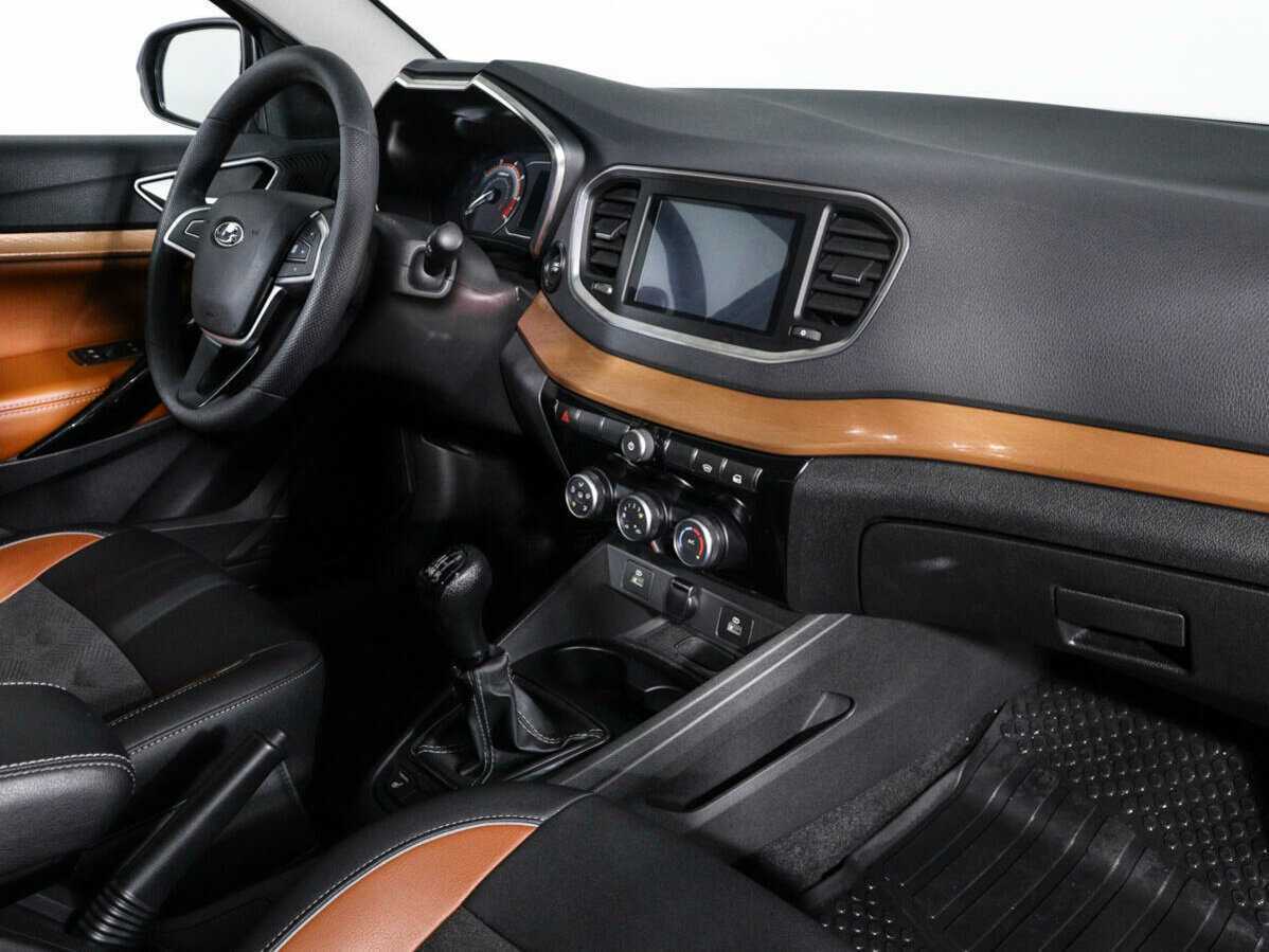 Б/У Лада (ВАЗ) Веста 2023 года. Фото: #6