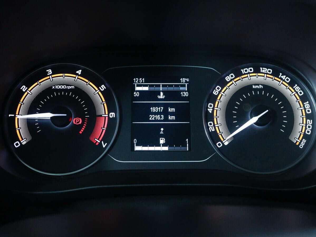 Б/У Лада (ВАЗ) Веста 2023 года. Фото: #8