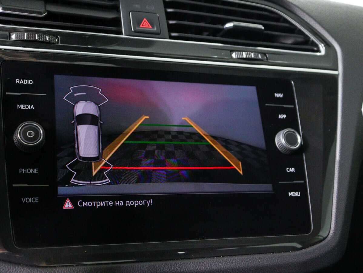 Б/У Фольксваген Тигуан 2020 года. Фото: #13