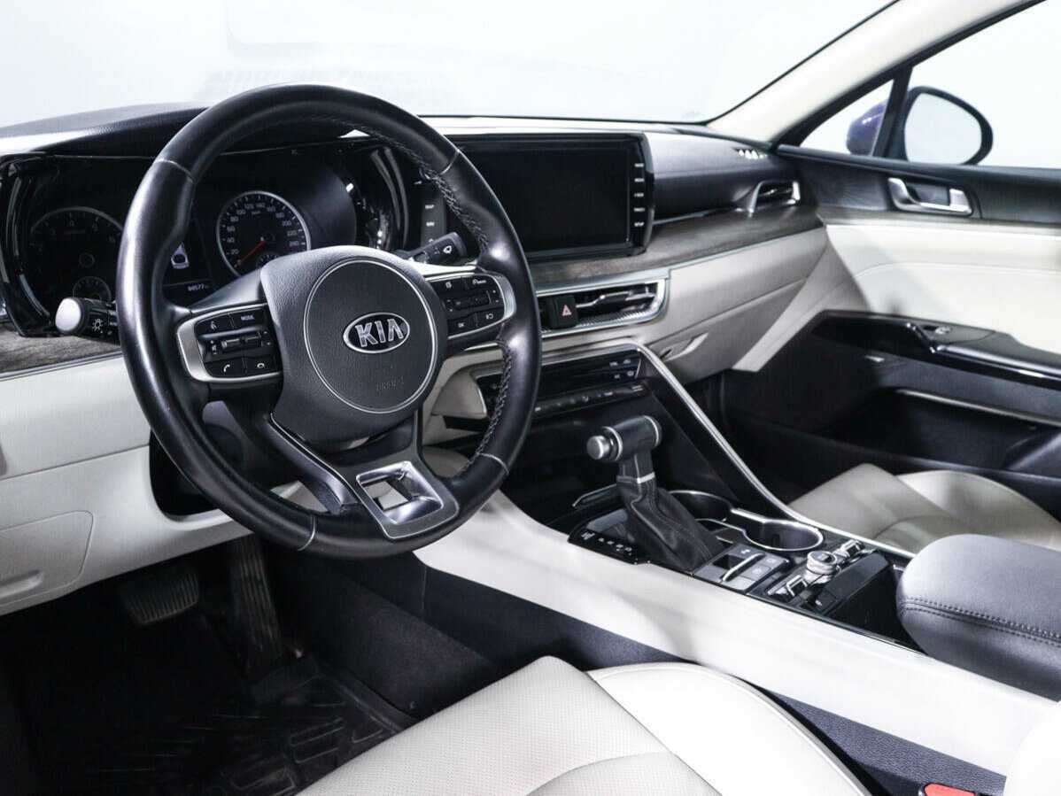 Б/У Киа К5 2021 года. Фото: #11