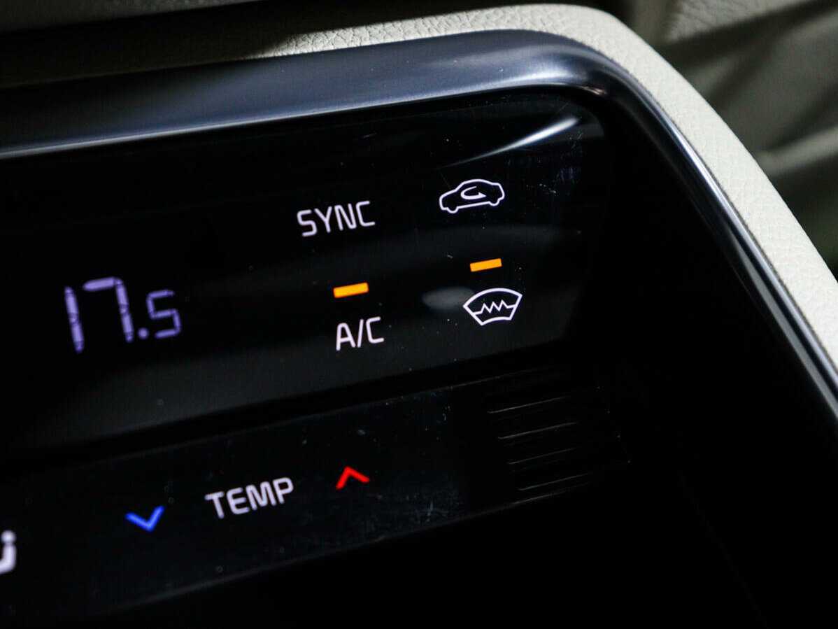 Б/У Киа К5 2021 года. Фото: #23