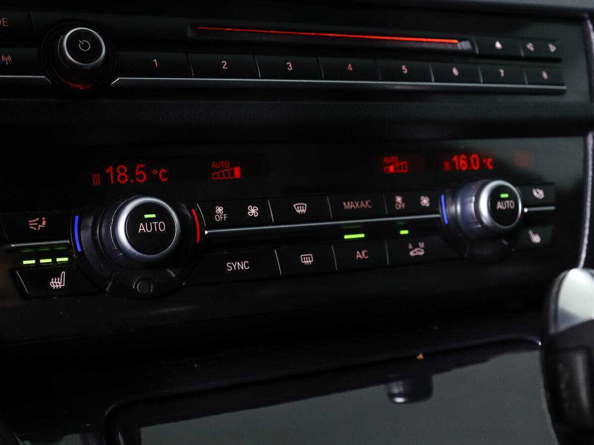 Б/У БМВ 5 серии 2014 года. Фото: #14