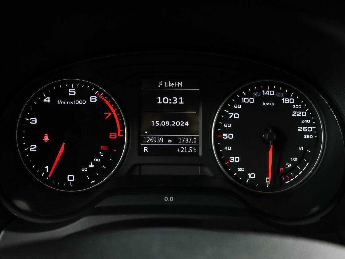 Б/У Ауди А3 2014 года. Фото: #10