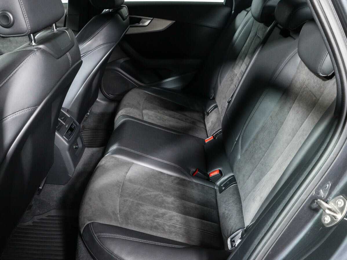 Б/У Ауди А4 2016 года. Фото: #9