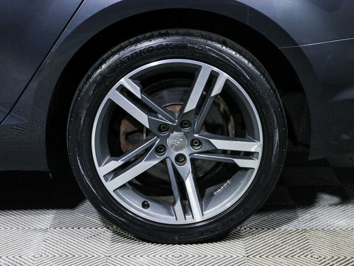 Б/У Ауди А4 2016 года. Фото: #14