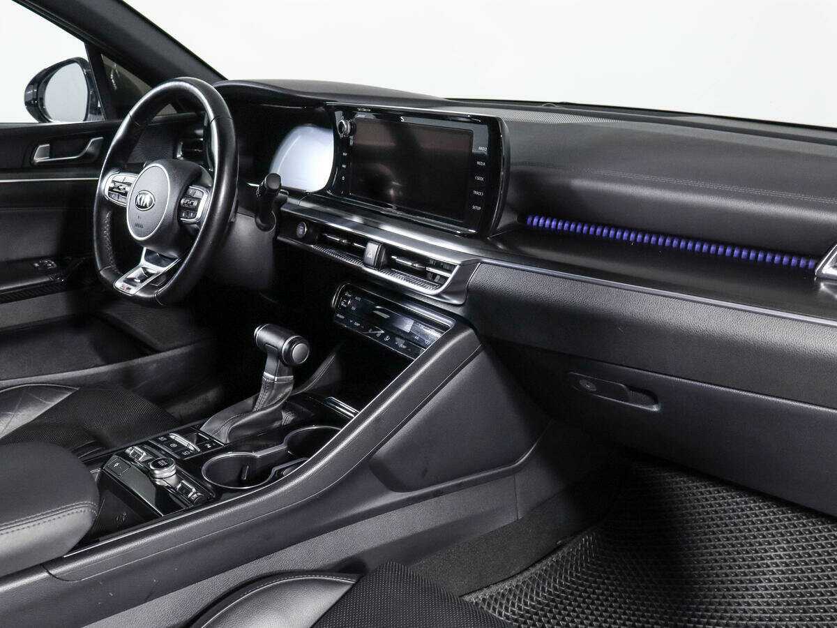 Б/У Киа К5 2021 года. Фото: #6