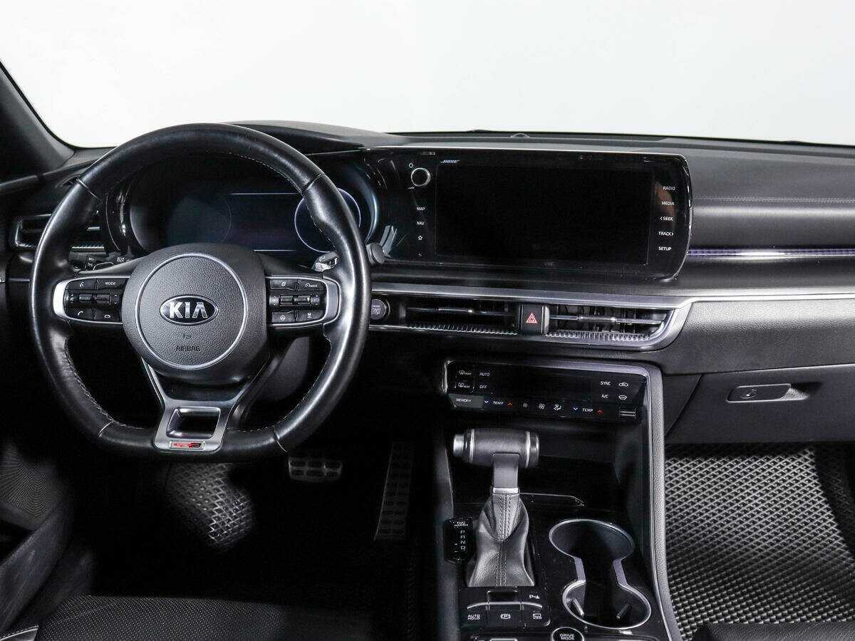 Б/У Киа К5 2021 года. Фото: #9