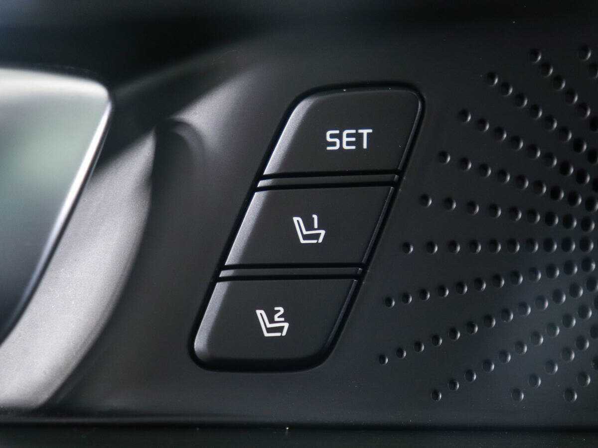 Б/У Киа К5 2021 года. Фото: #13