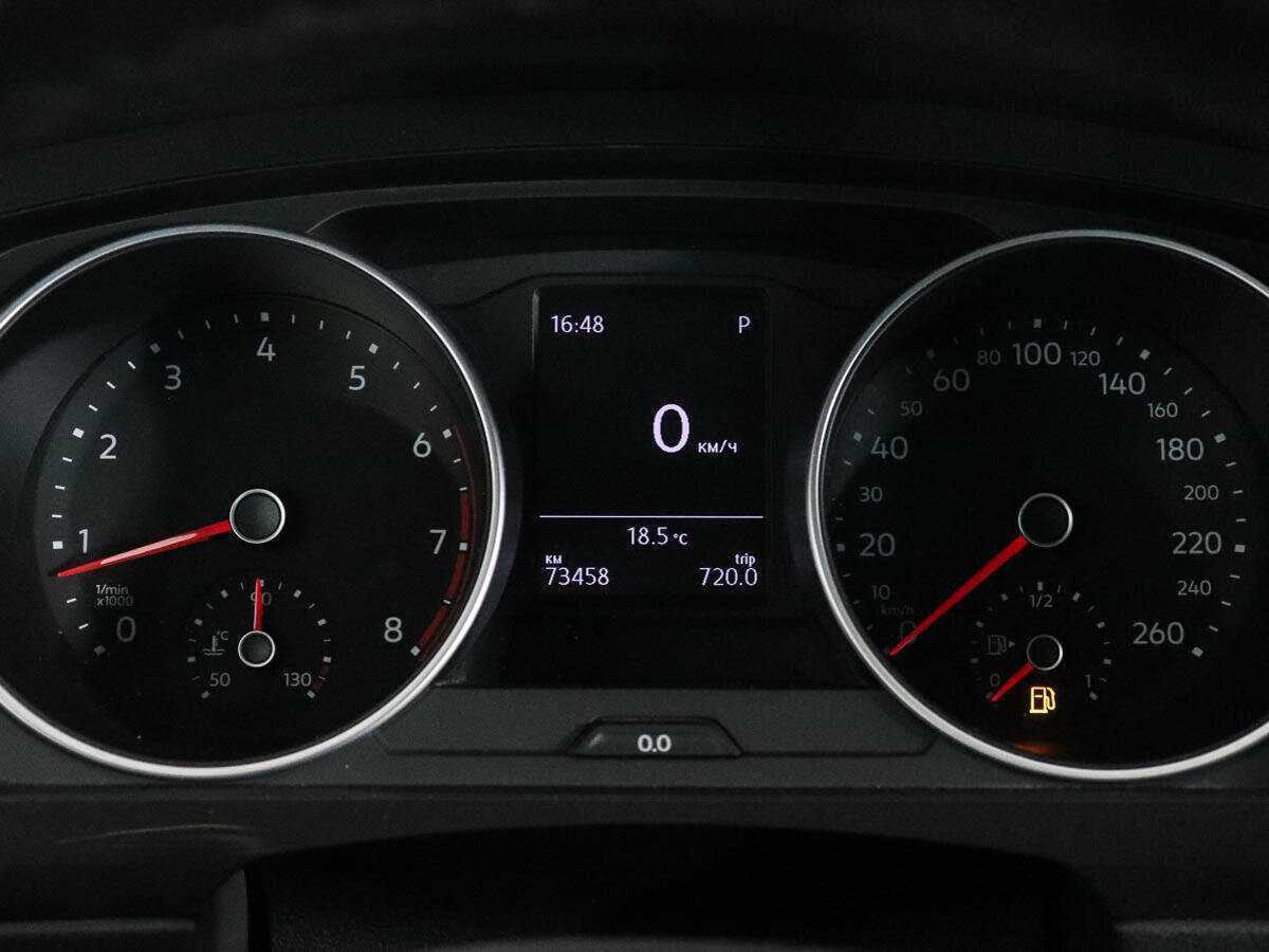 Б/У Фольксваген Тигуан 2018 года. Фото: #8