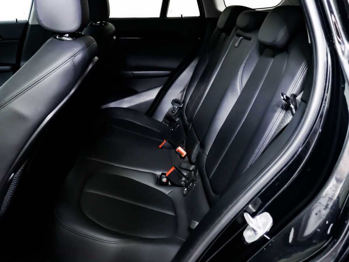 Б/У БМВ Икс1 2017 года. Фото: #11