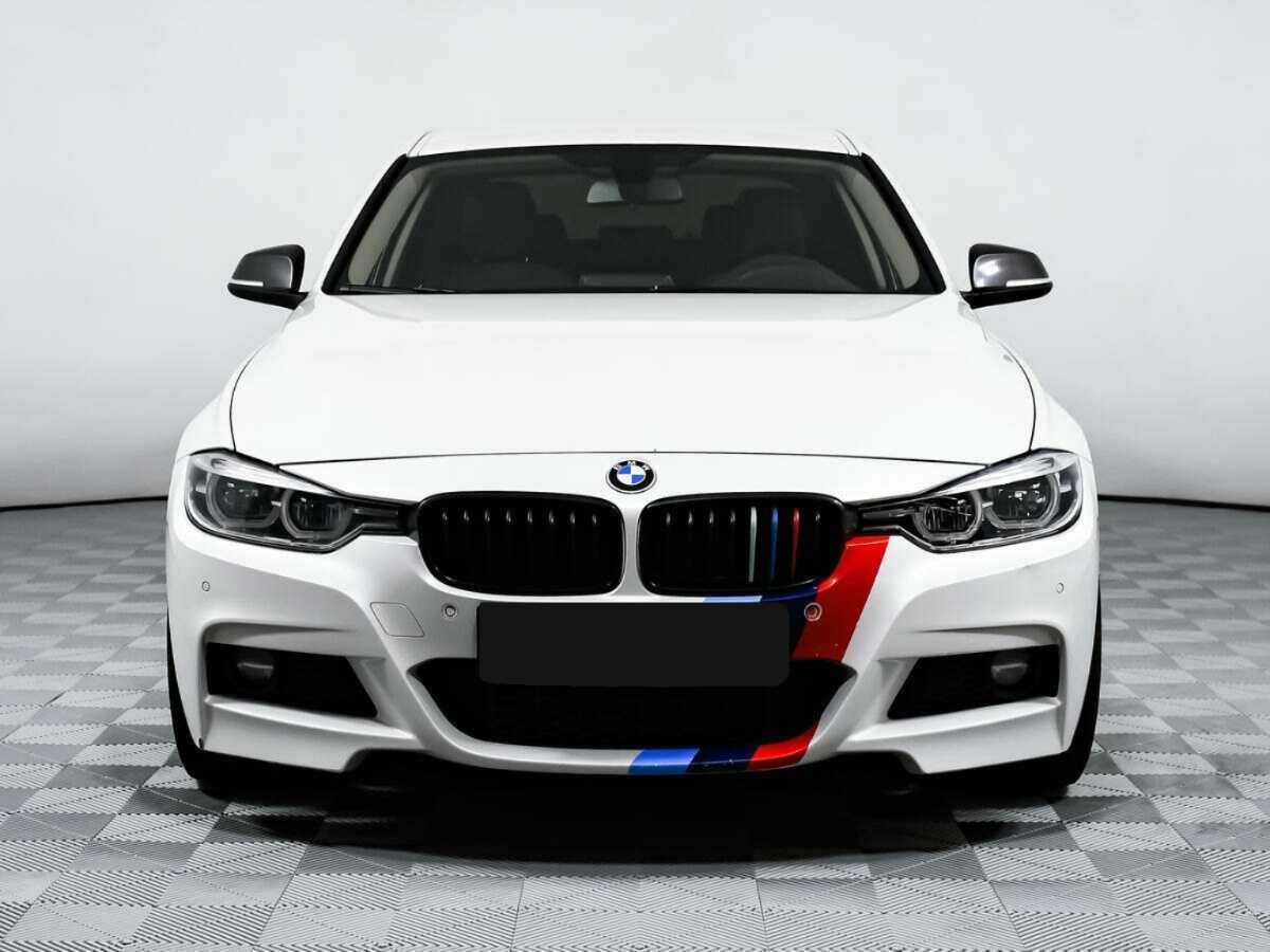 Б/У БМВ 3 серии 2016 года. Фото: #1