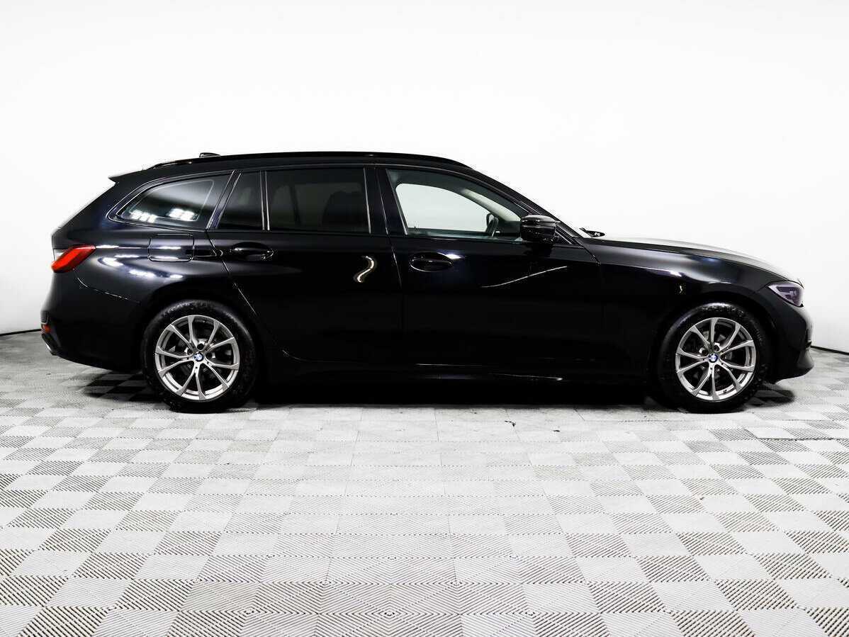 Б/У БМВ 3 серии 2019 года. Фото: #3