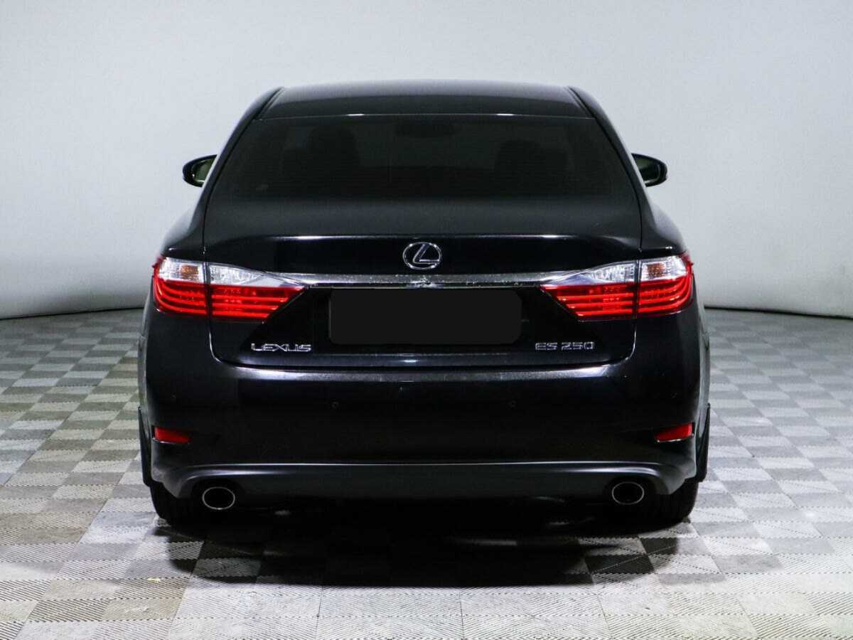 Б/У Лексус ЕС 2014 года. Фото: #4