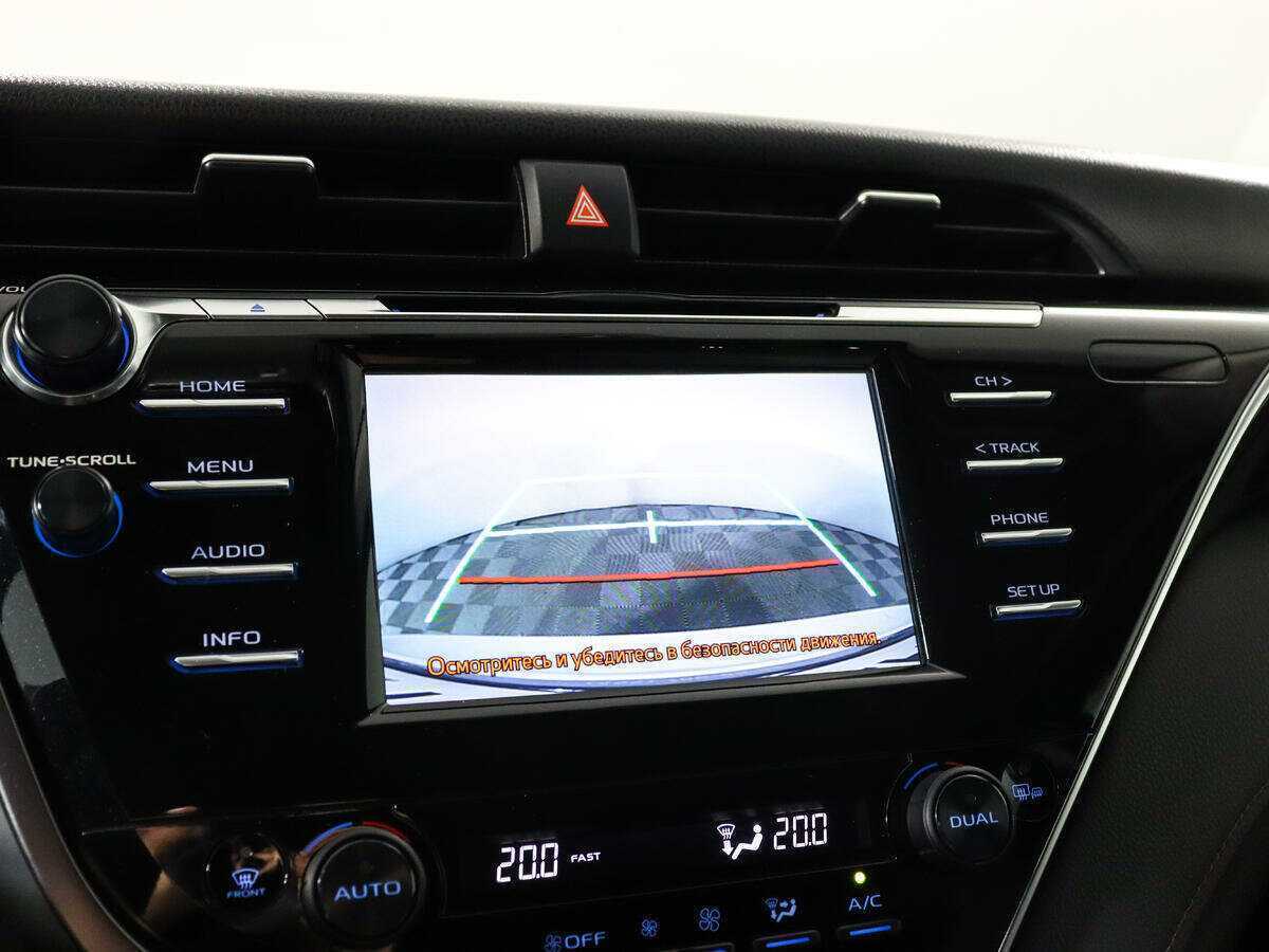 Б/У Тойота Камри 2020 года. Фото: #12