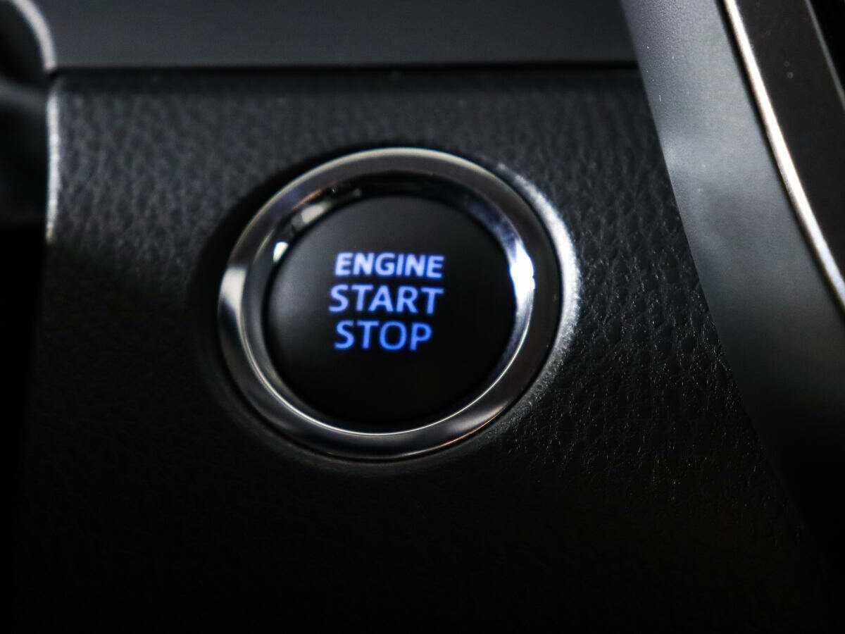 Б/У Тойота Камри 2020 года. Фото: #14