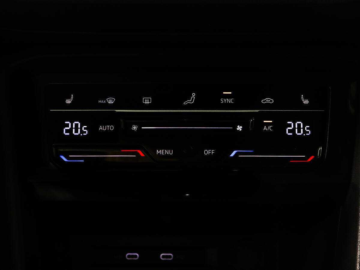 Б/У Фольксваген Тигуан 2021 года. Фото: #15