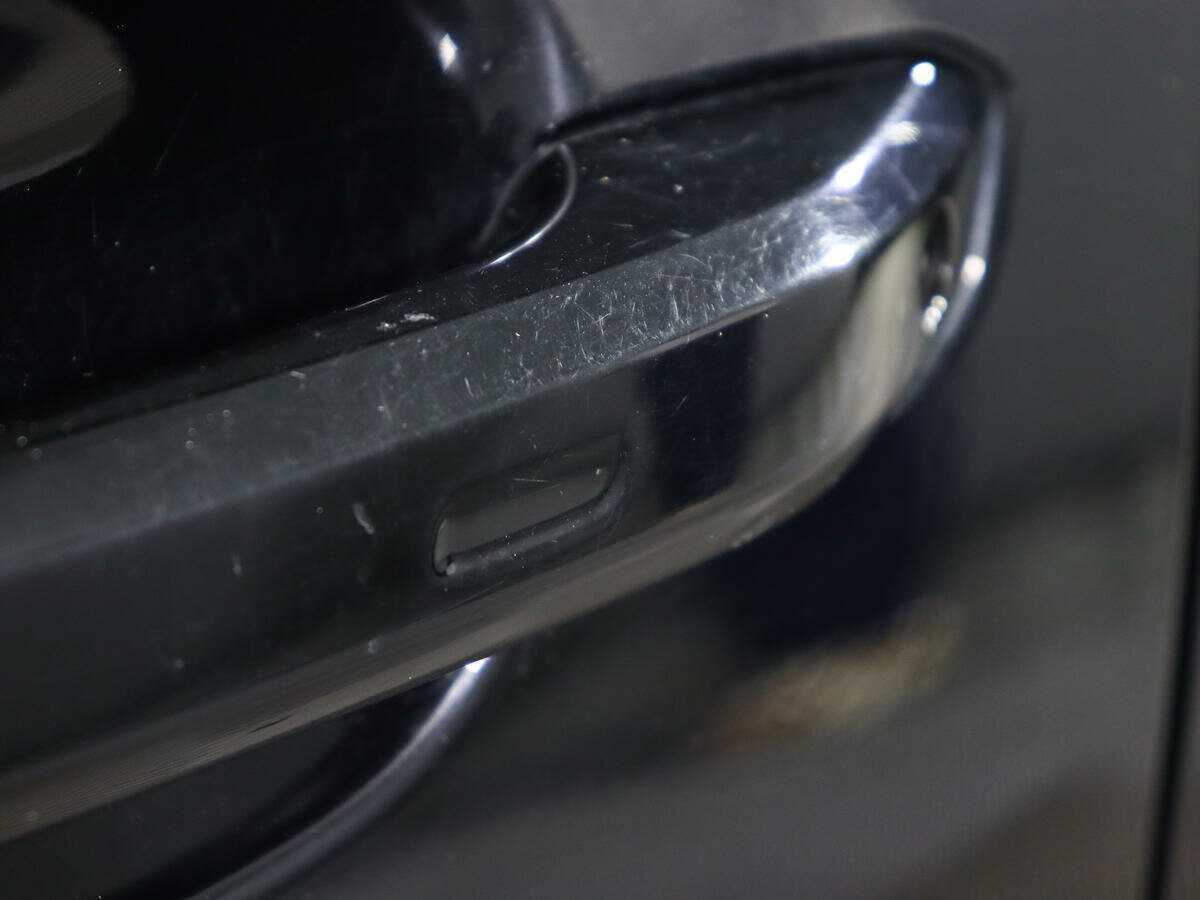 Б/У Ауди А4 2018 года. Фото: #14