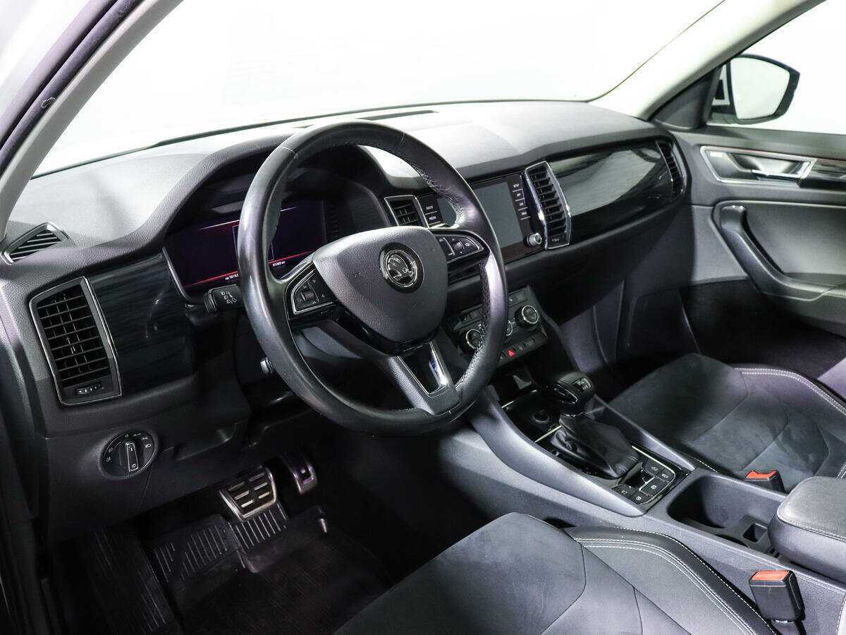 Б/У Шкода Кодиак 2019 года. Фото: #13