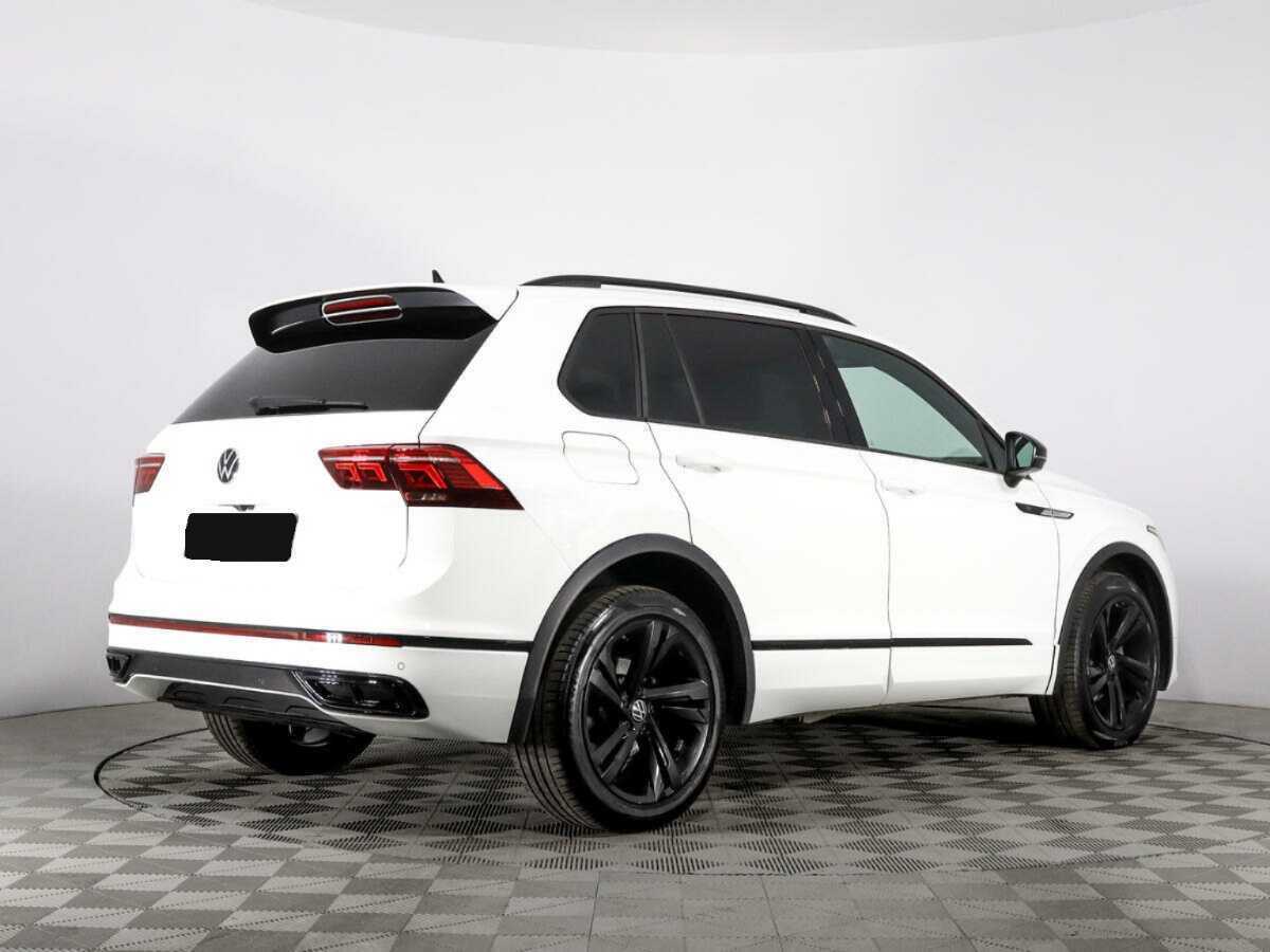 Б/У Фольксваген Тигуан 2021 года. Фото: #3