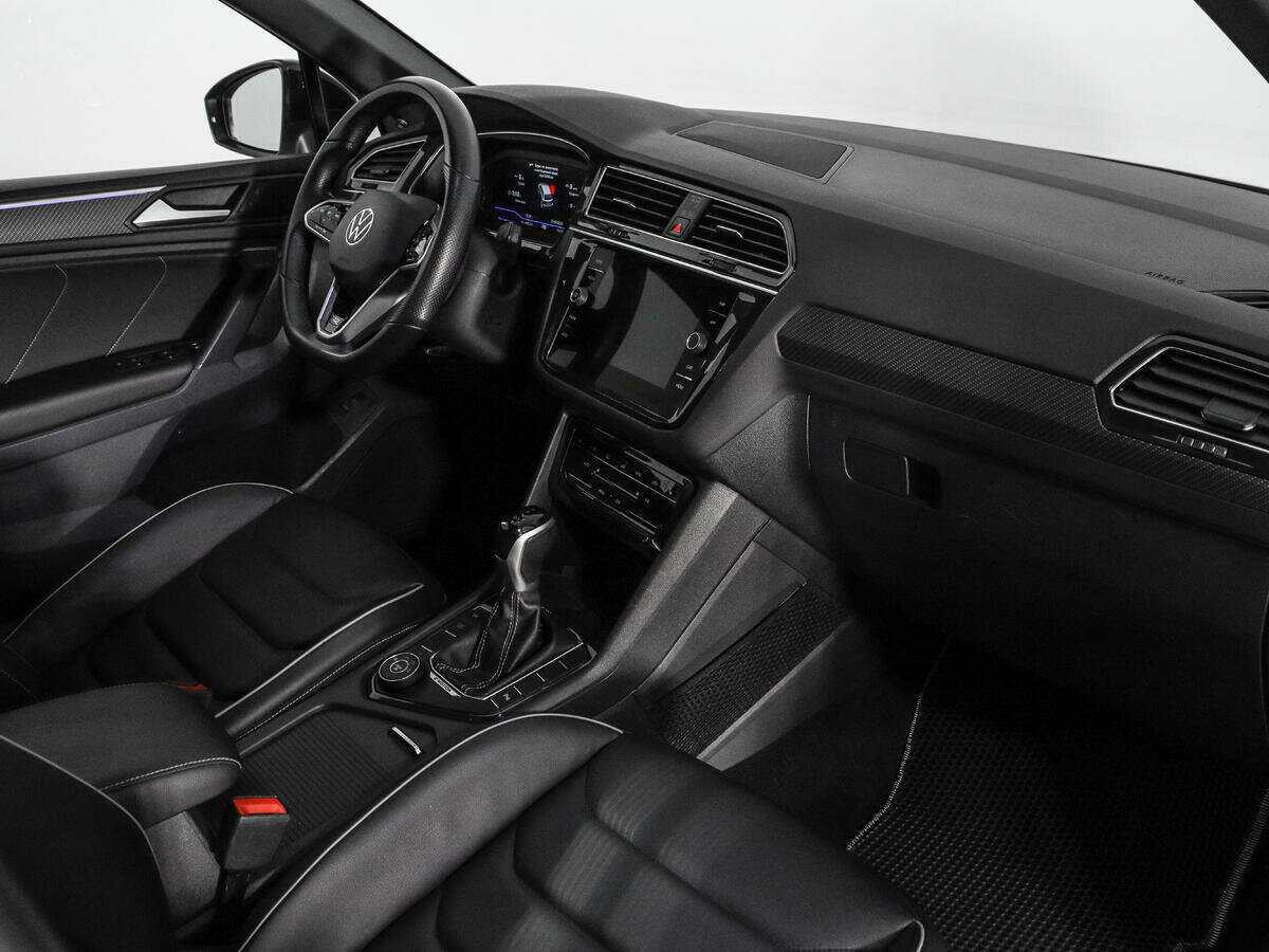 Б/У Фольксваген Тигуан 2021 года. Фото: #8