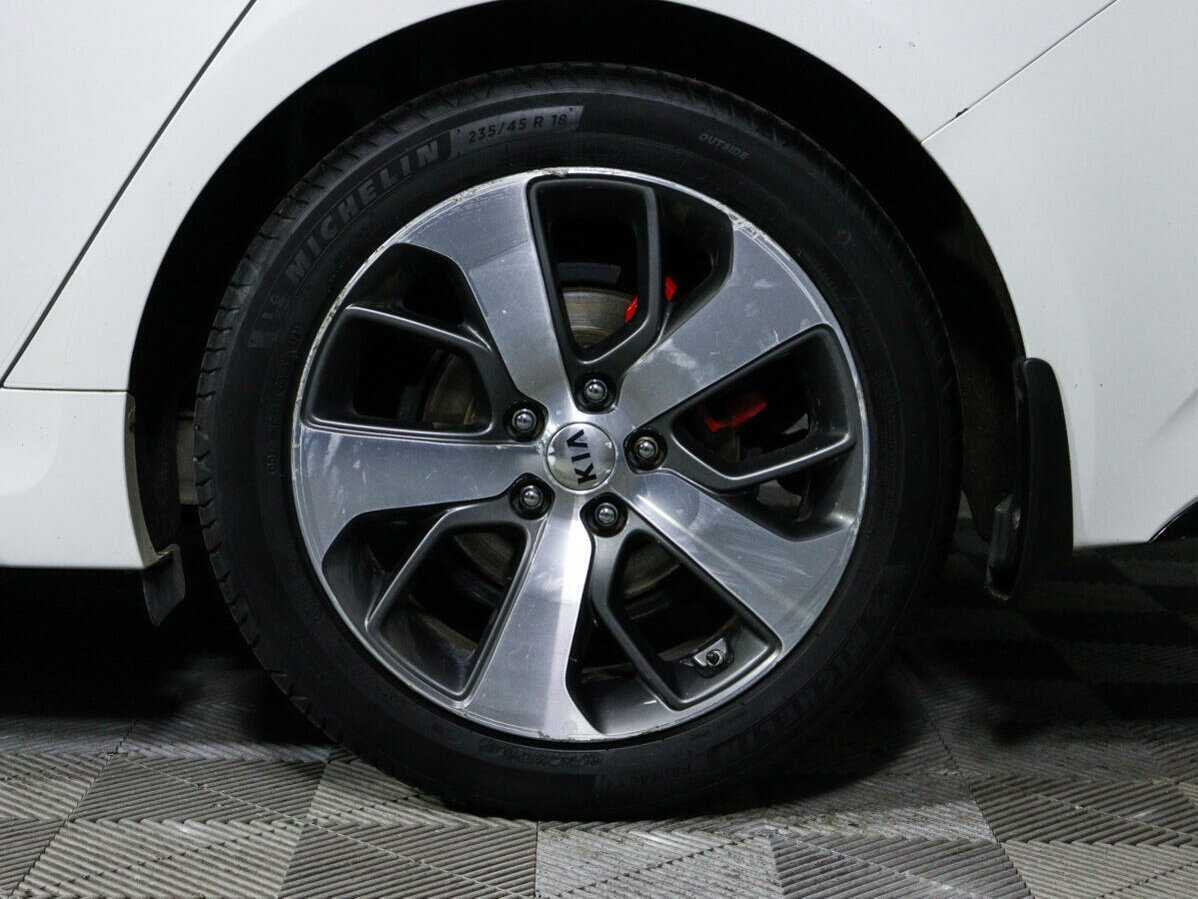 Б/У Киа Оптима 2018 года. Фото: #12