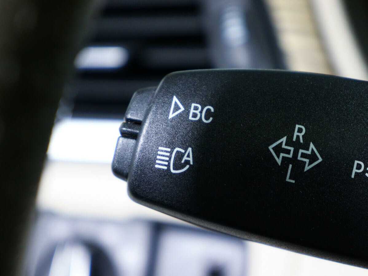 Б/У БМВ 3 серии 2013 года. Фото: #23