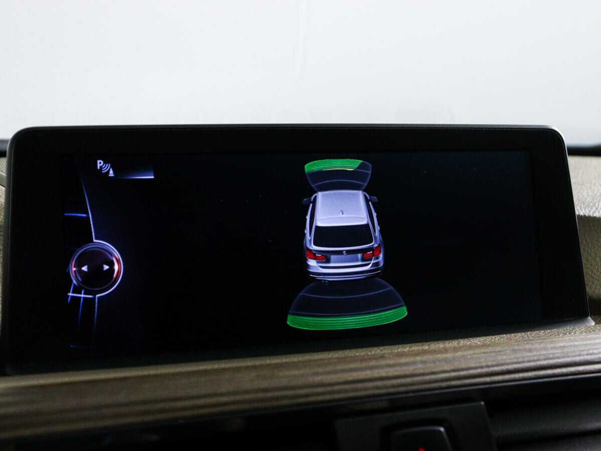 Б/У БМВ 3 серии 2013 года. Фото: #26