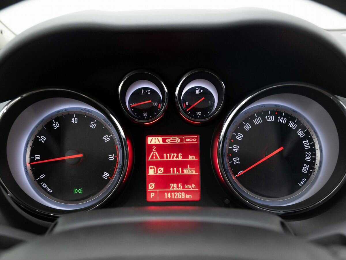 Б/У Опель Зафира 2013 года. Фото: #17