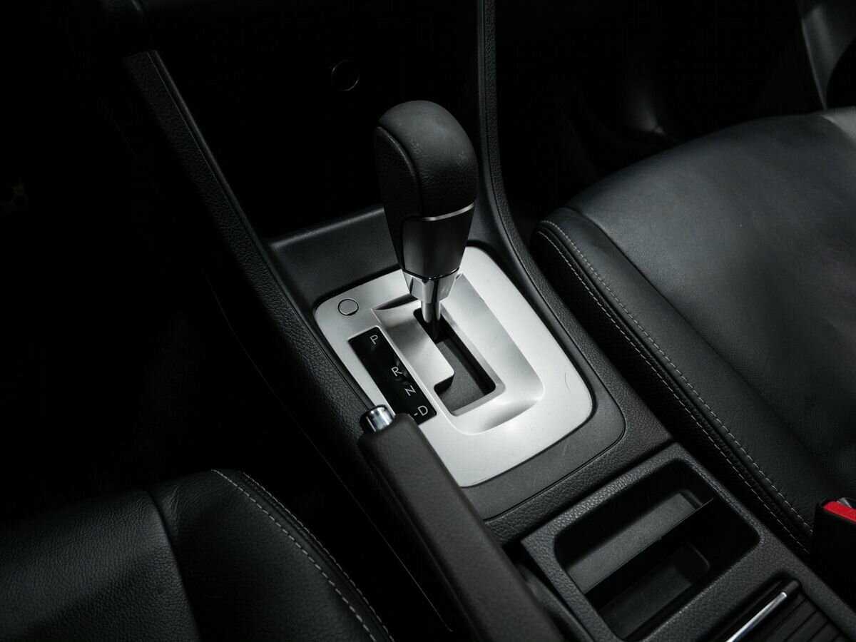 Б/У Субару ИксВи 2014 года. Фото: #18