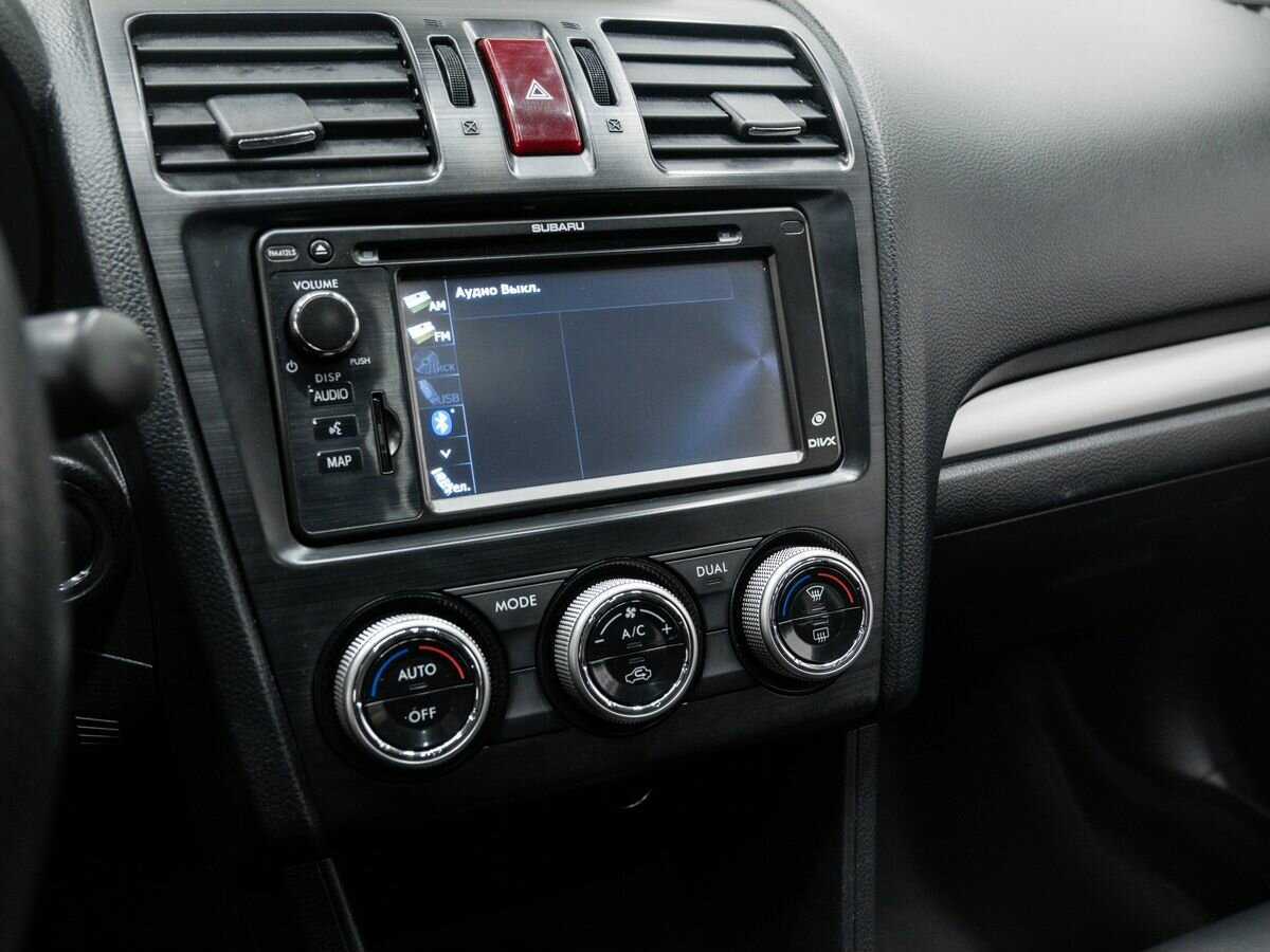 Б/У Субару ИксВи 2014 года. Фото: #20
