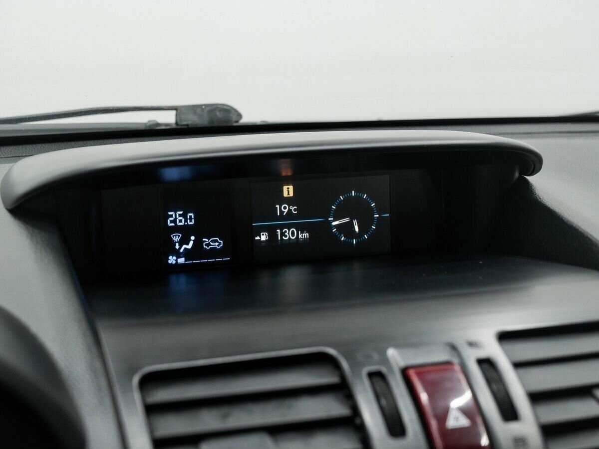 Б/У Субару ИксВи 2014 года. Фото: #22