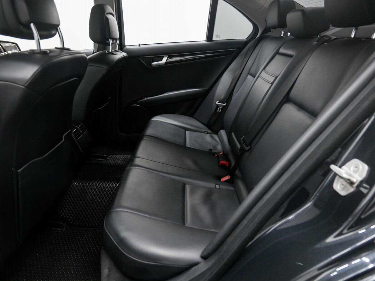 Б/У Мерседес-Бенц Ц-Класс 2013 года. Фото: #11