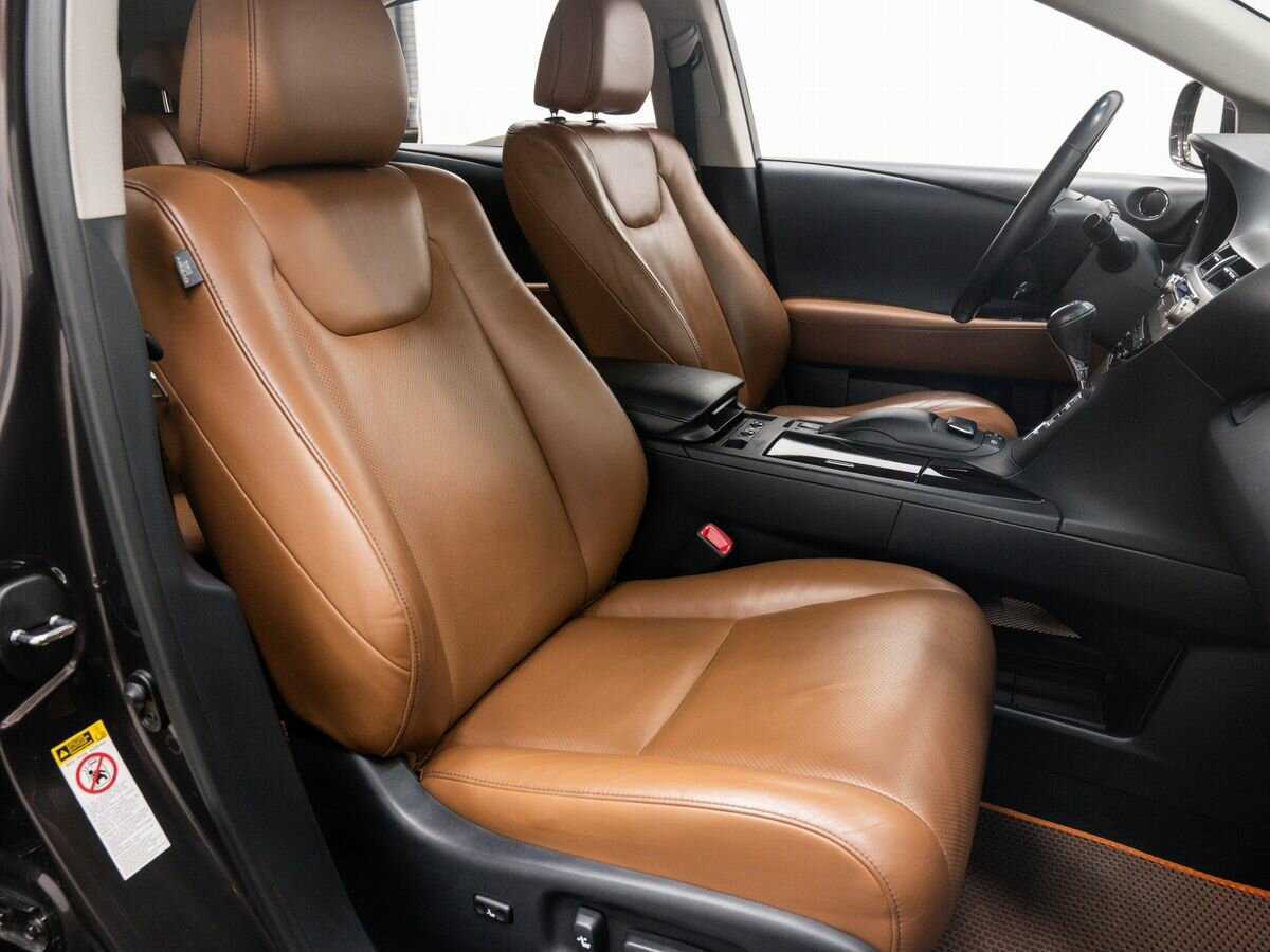 Б/У Лексус Р-Икс 2013 года. Фото: #7