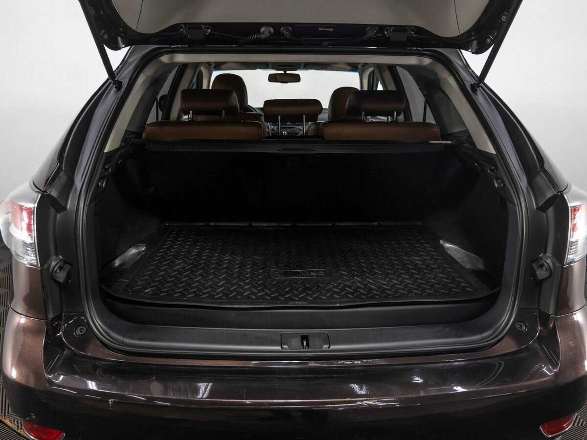 Б/У Лексус Р-Икс 2013 года. Фото: #24