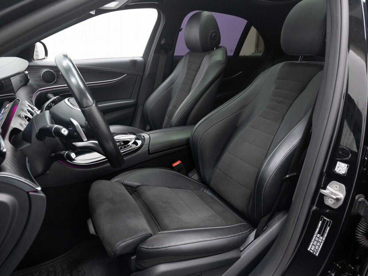 Б/У Мерседес-Бенц Е-Класс 2016 года. Фото: #6