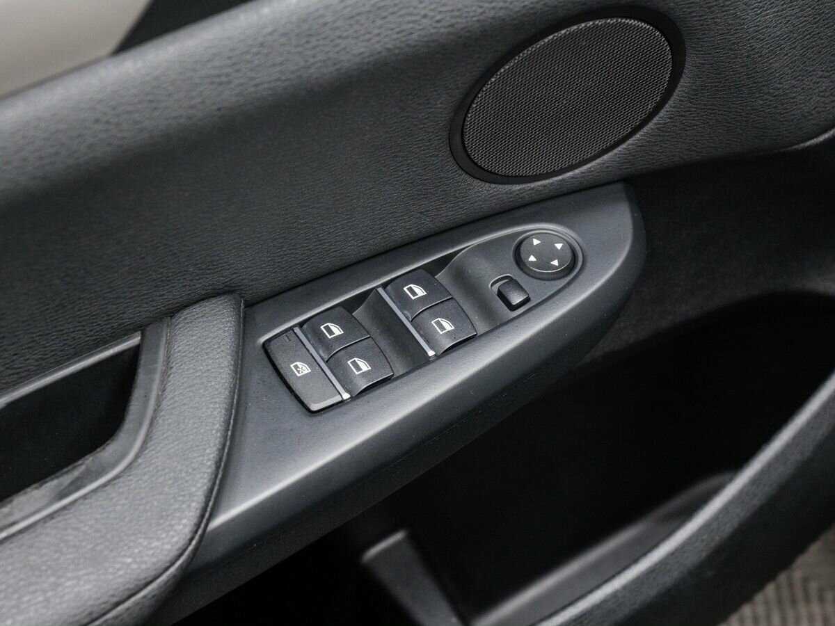 Б/У БМВ Икс3 2013 года. Фото: #15