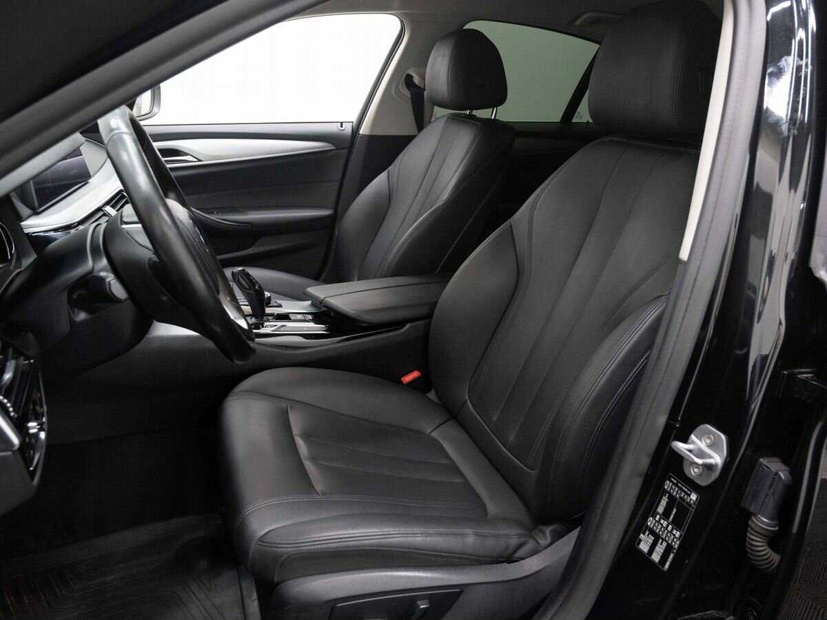 Б/У БМВ 5 серии 2019 года. Фото: #9