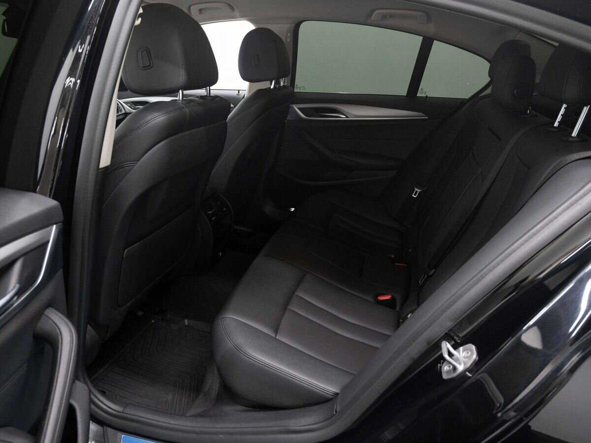 Б/У БМВ 5 серии 2019 года. Фото: #10