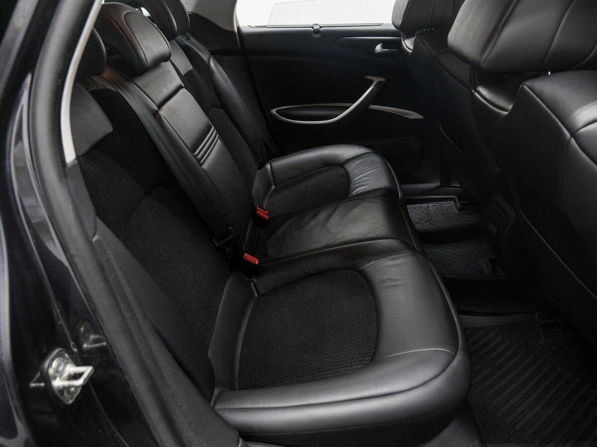 Б/У Ситроен Ц5 2012 года. Фото: #8