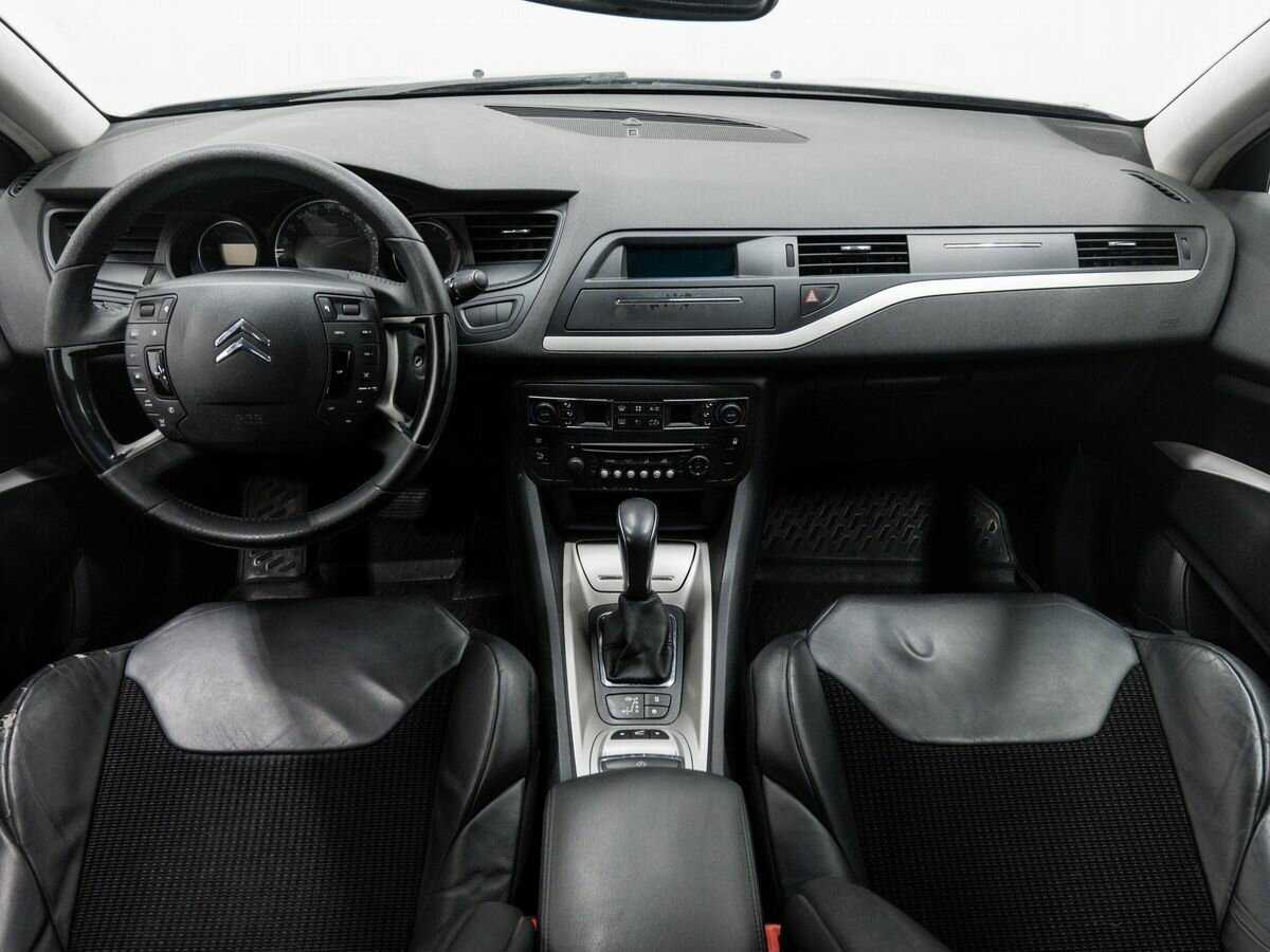 Б/У Ситроен Ц5 2012 года. Фото: #9