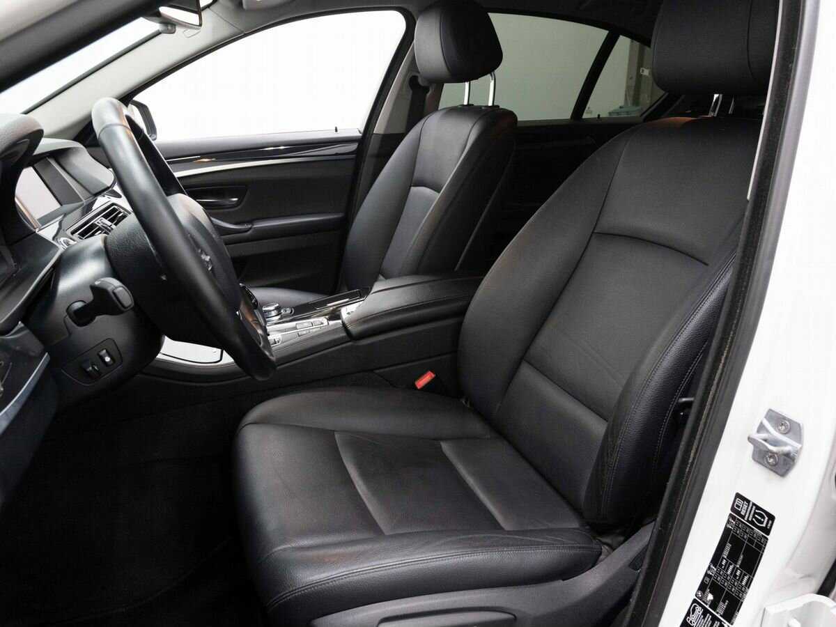 Б/У БМВ 5 серии 2013 года. Фото: #9